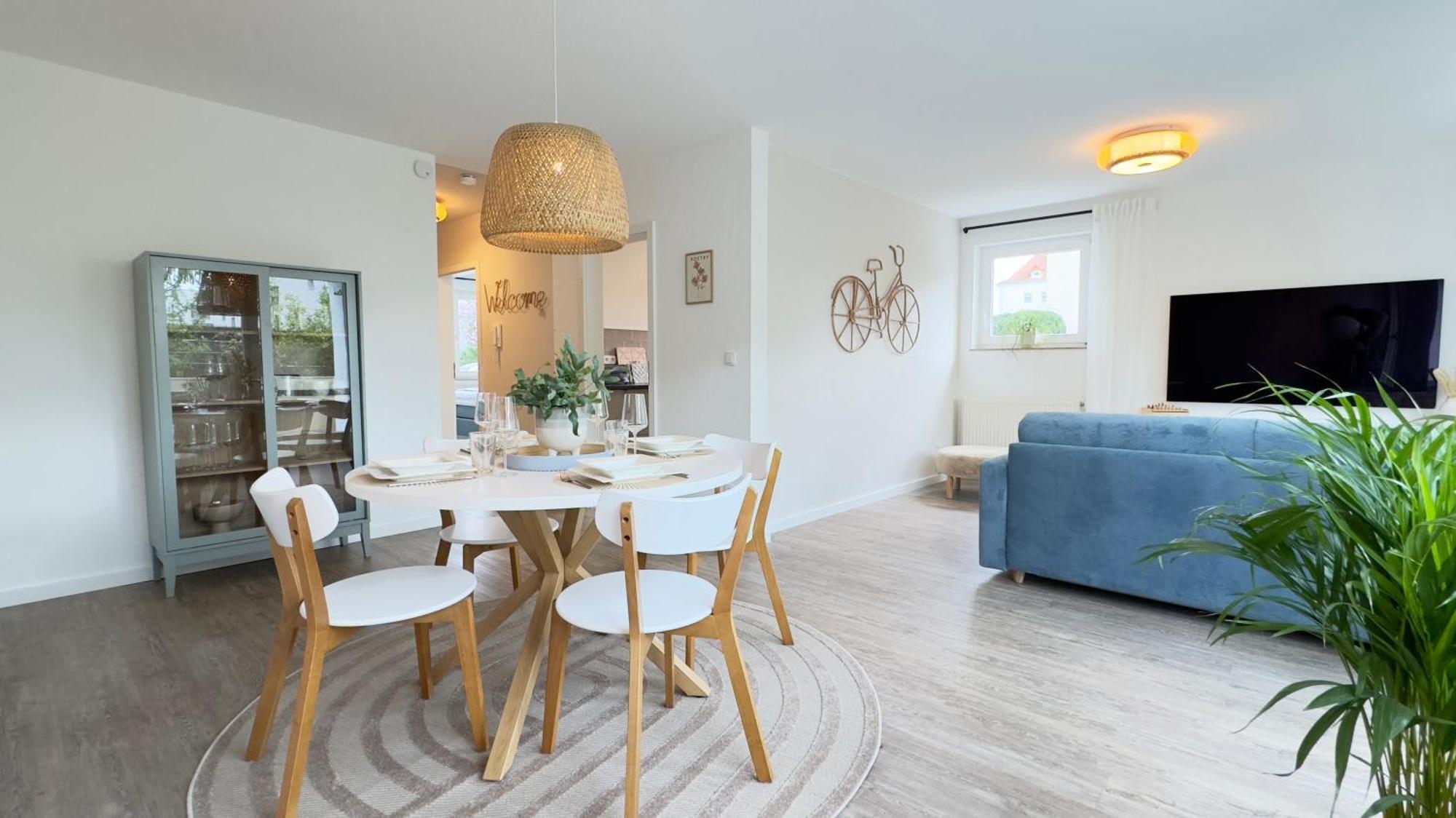 Fewo Am Park - 4P, Boxspringbett, Balkon, Smarttv, Gesundbrunnen, Familienfreundlich Halle  Exterior foto