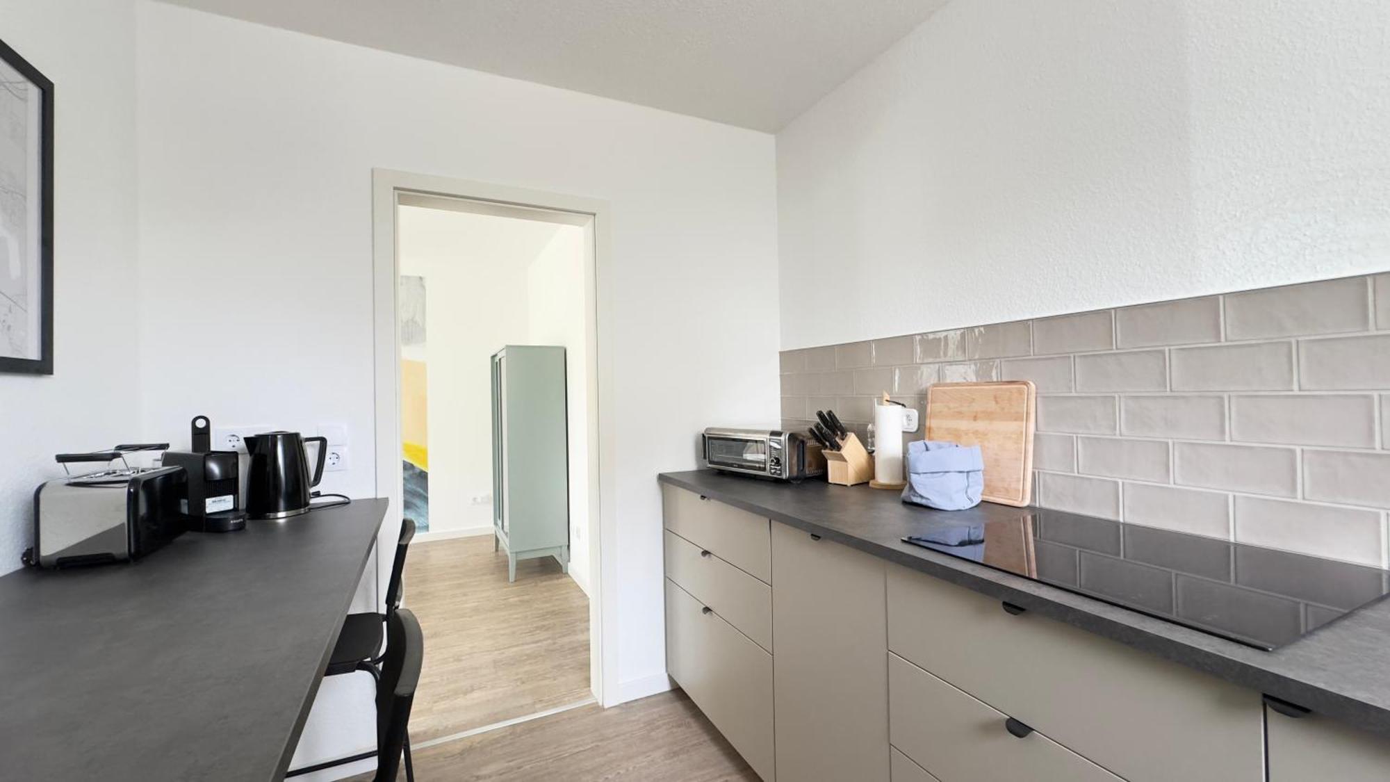 Fewo Am Park - 4P, Boxspringbett, Balkon, Smarttv, Gesundbrunnen, Familienfreundlich Halle  Exterior foto